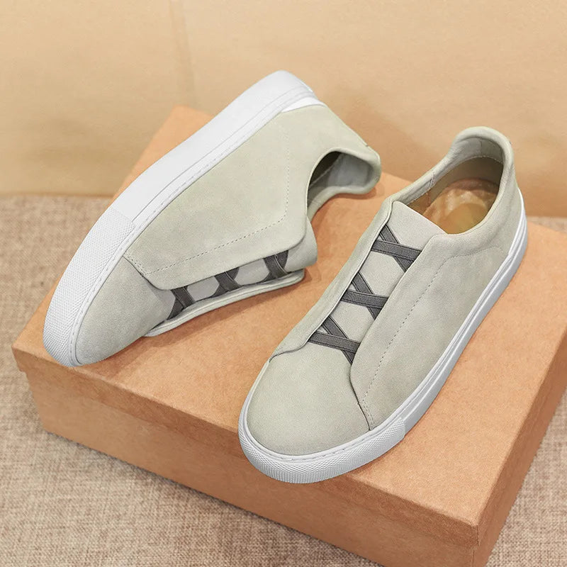 men´s suede sneakers