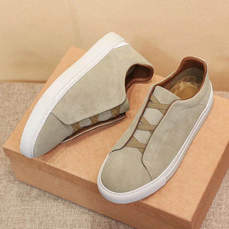 men´s suede sneakers